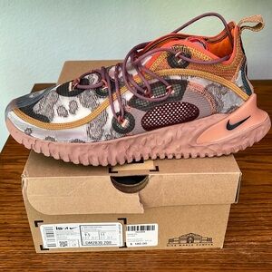 Nike Flow 2020 ISPA - M9.5 (NIB)